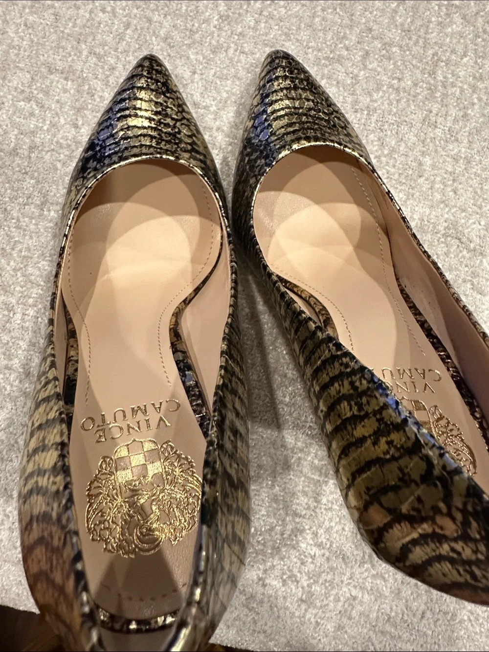Vince Camuto Gold Snake-Print Pointed Toe Pumps- new without box